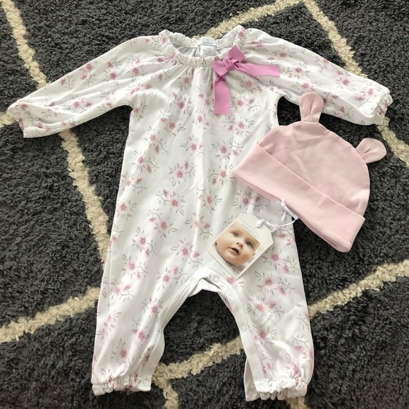 Feather Baby One Piece outfit with hat - Picture 2 of 4